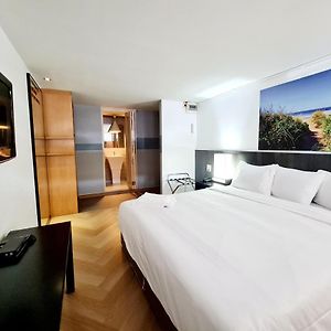 Studio deluxe